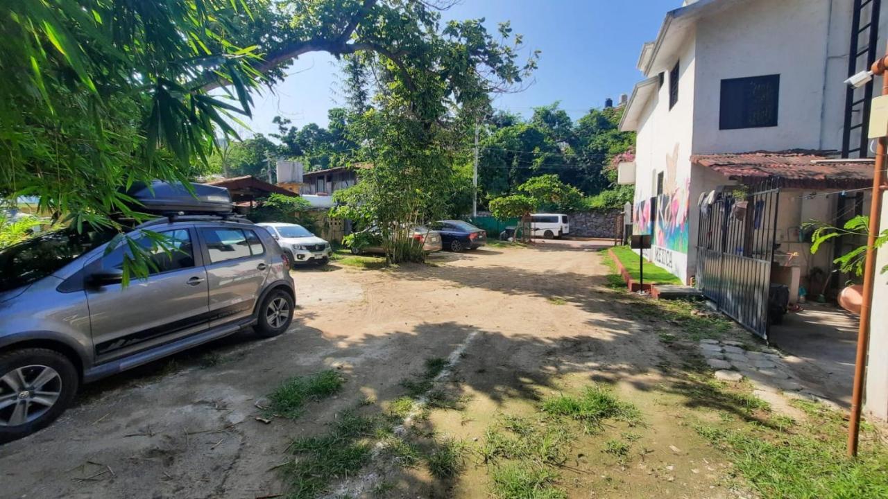 Casa Mexica Bungalows Zihuatanejo Exterior foto